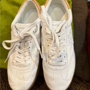 Tory Burch White Leather Sneakers NWOT Includes dust bag